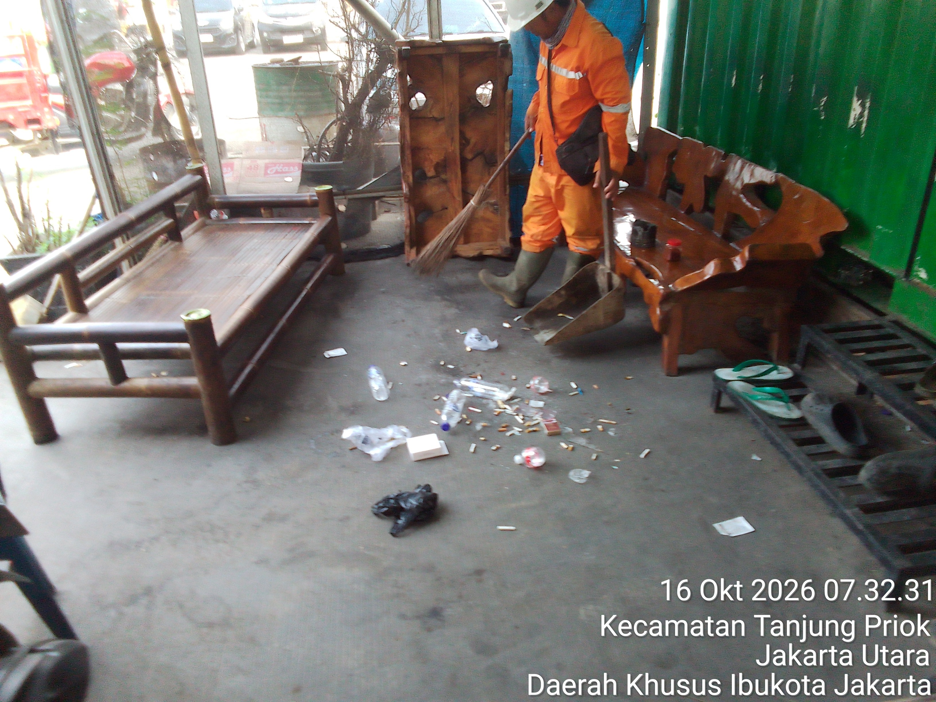 Sebelum bekerja - Dermaga - Inggom