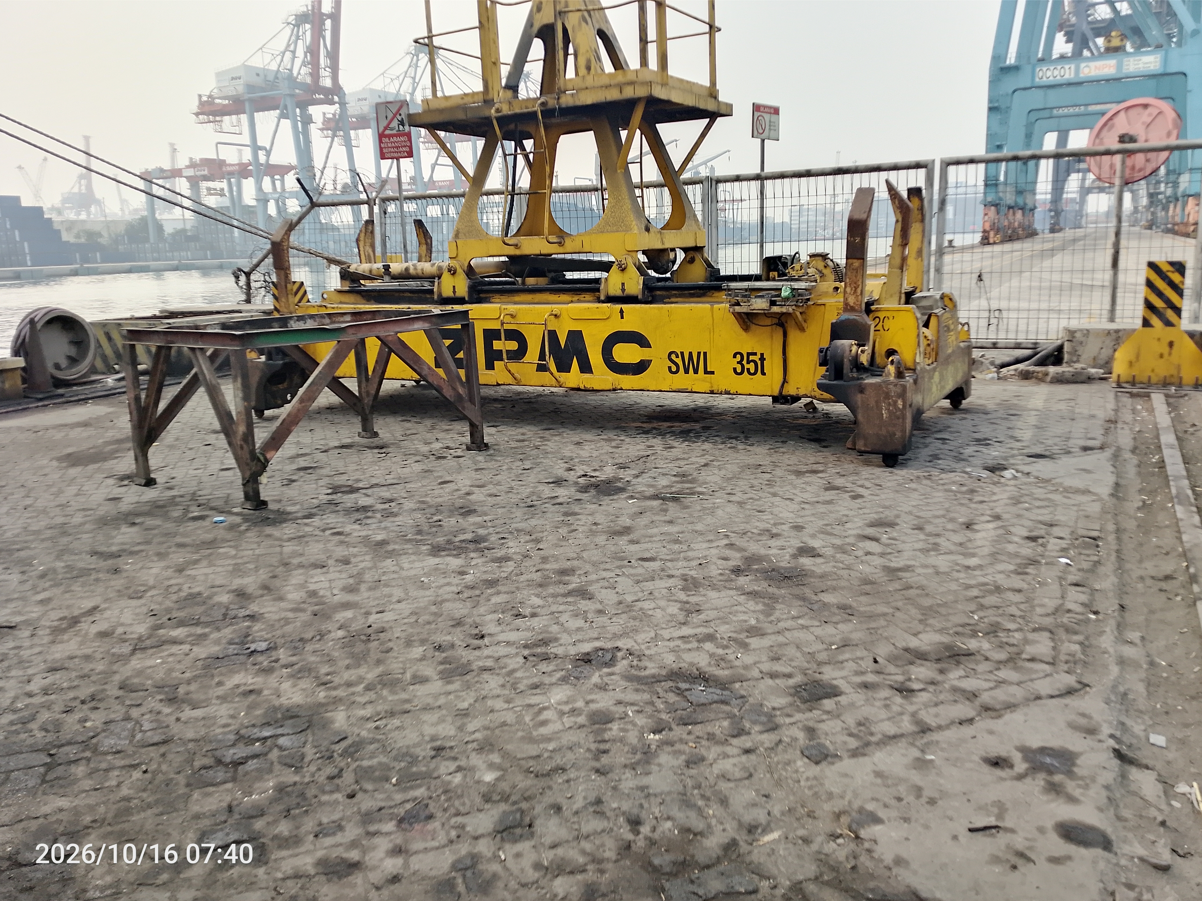 Setelah bekerja - Dermaga/rel - Pombo