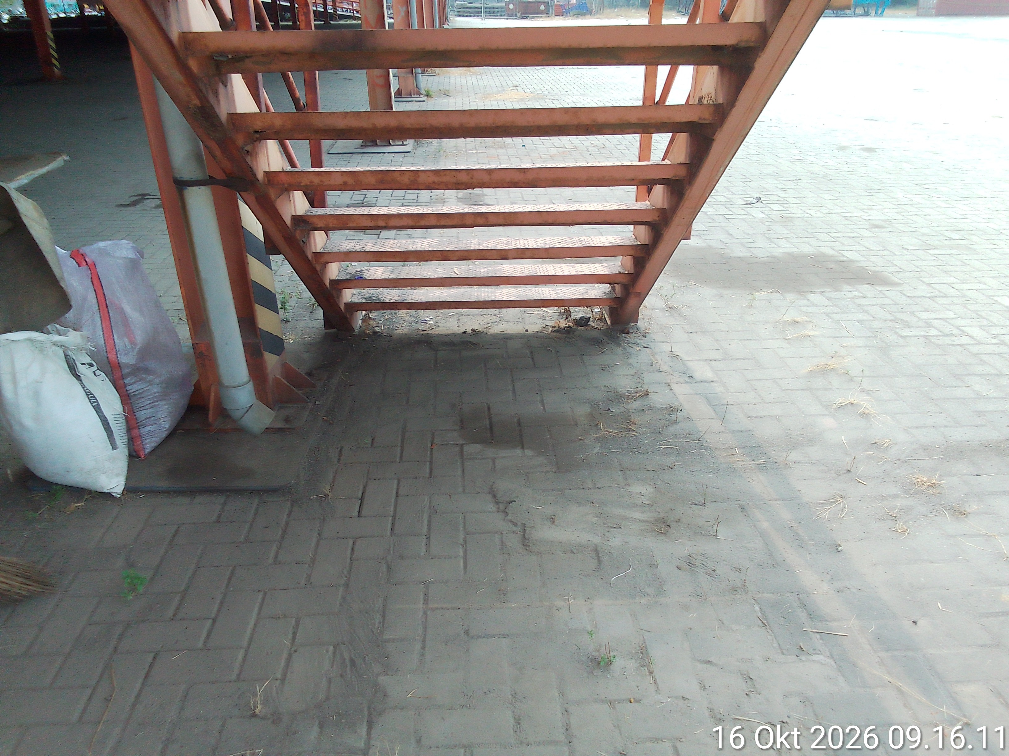 Setelah bekerja - Dermaga - Inggom