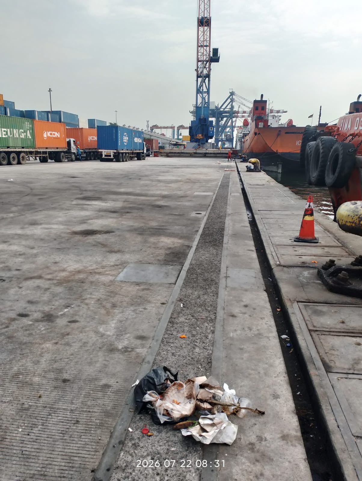 Sebelum bekerja - Dermaga 107