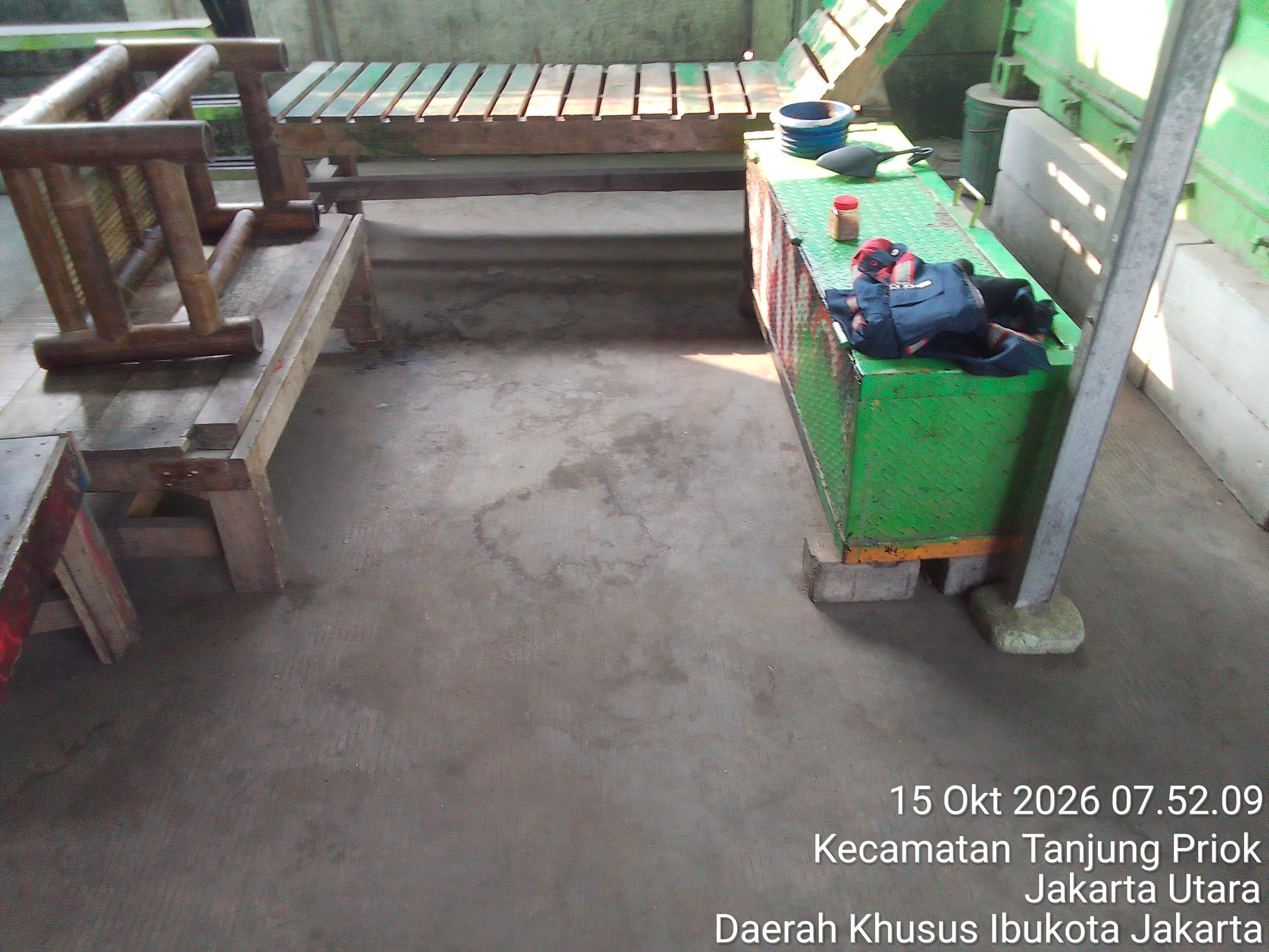 Setelah bekerja - Dermaga - Inggom