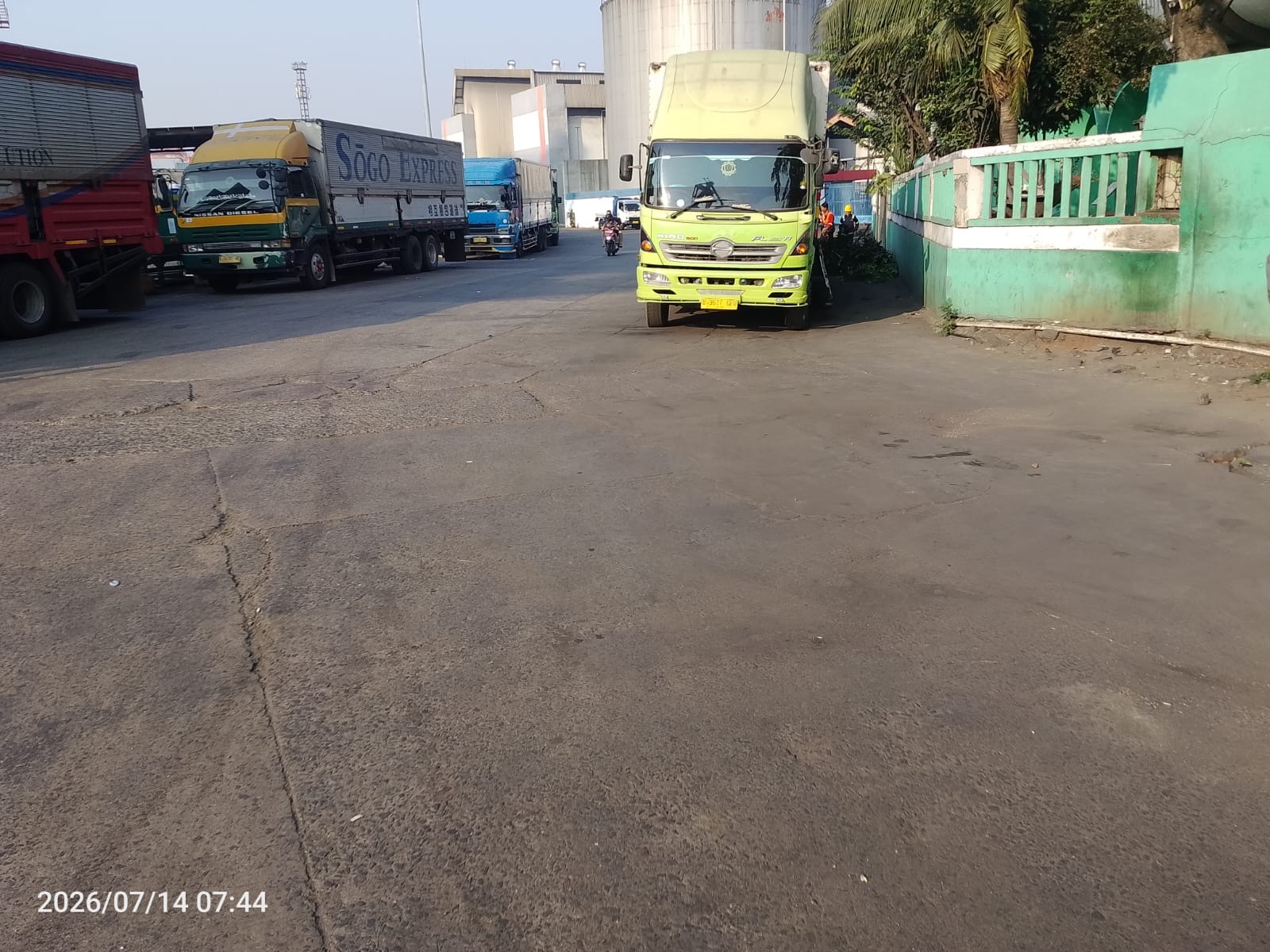 Setelah bekerja - Gudang pombo - Pombo
