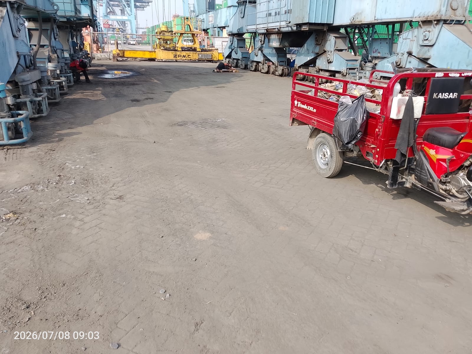 Setelah bekerja - Dermaga/rel - Pombo