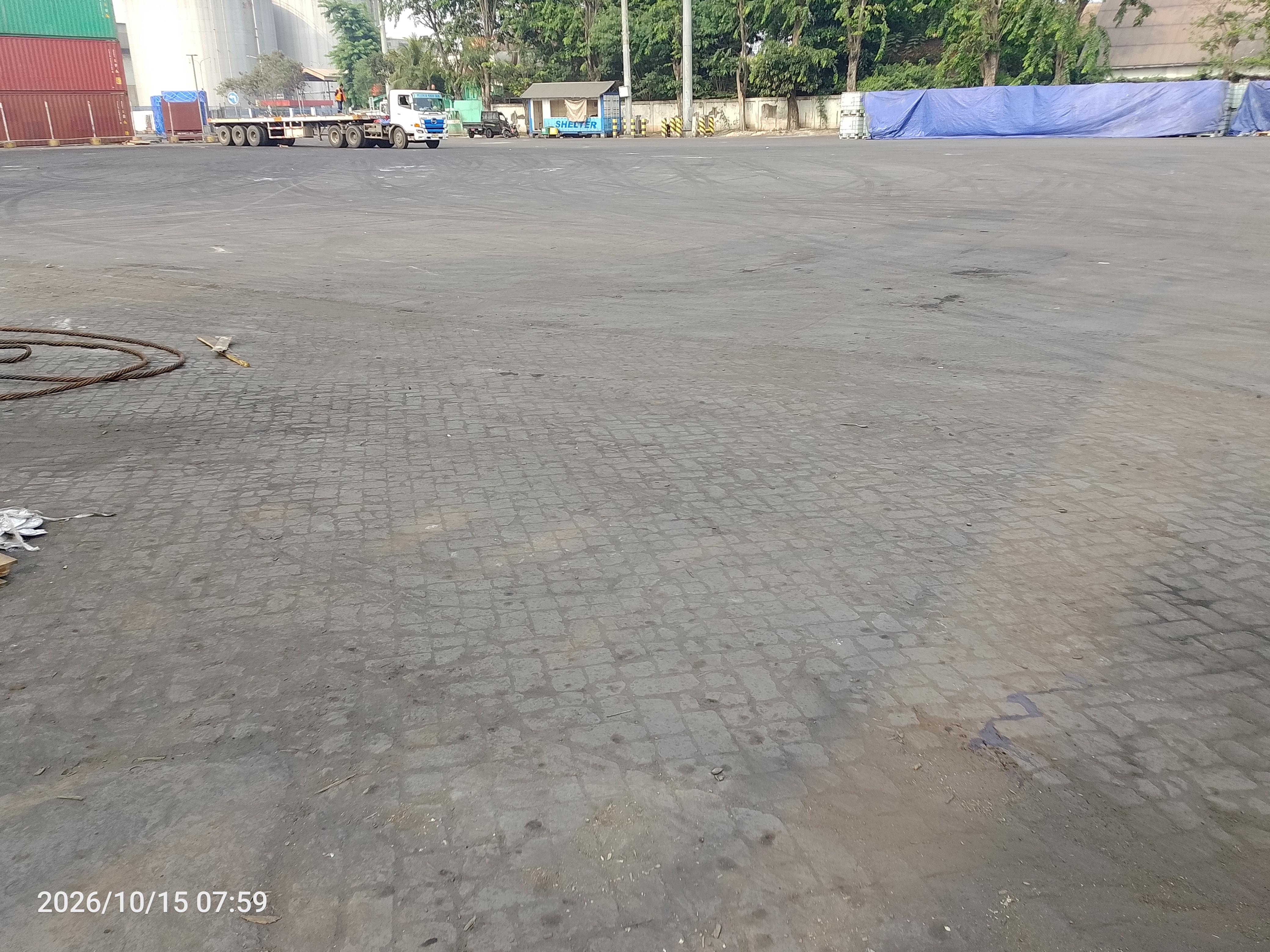 Setelah bekerja - Lapangan 102 - Pombo